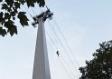 Einsatz BF Hoehenretter Koelner Seilbahn Hoehe Zoobruecke P2201